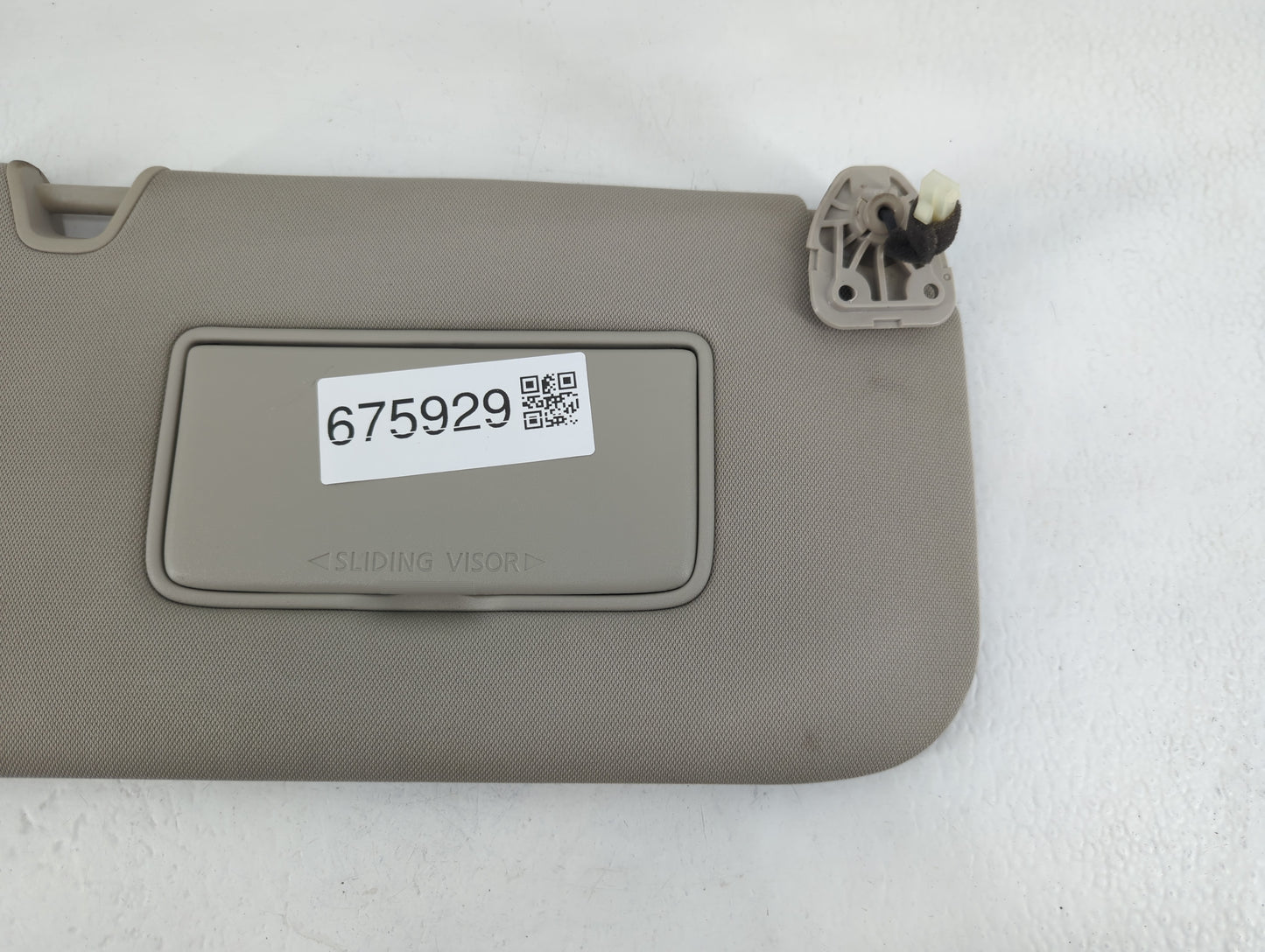 2018-2020 Nissan Rogue Sun Visor Shade Replacement Driver Left Mirror Fits Fits 2018 2019 2020 OEM Used Auto Parts - Oemused