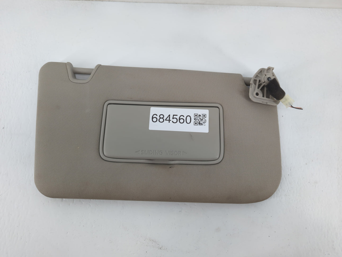 2018-2020 Nissan Rogue Sun Visor Shade Replacement Passenger Right Mirror Fits Fits 2018 2019 2020 OEM Used Auto Parts - Oem