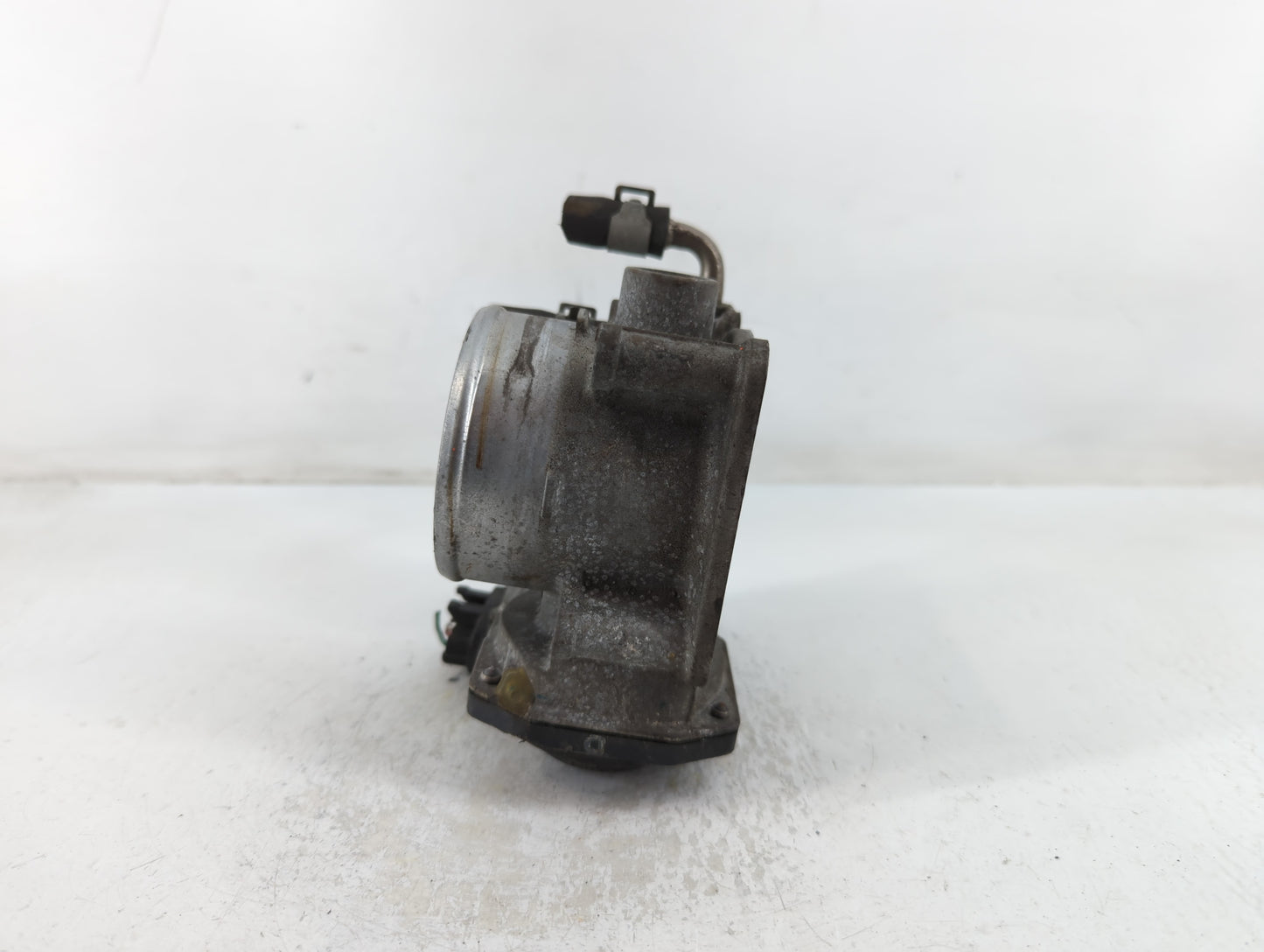 2014-2020 Nissan Rogue Throttle Body P/N:3TA60-01 C Fits Fits 2013 2014 2015 2016 2017 2018 2019 2020 OEM Used Auto Parts - 