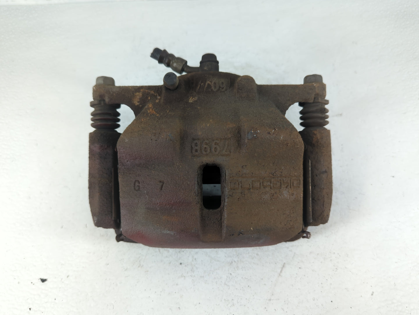 2016-2020 Nissan Rogue Front Passenger Right Brake Caliper - Oemusedautoparts1.com
