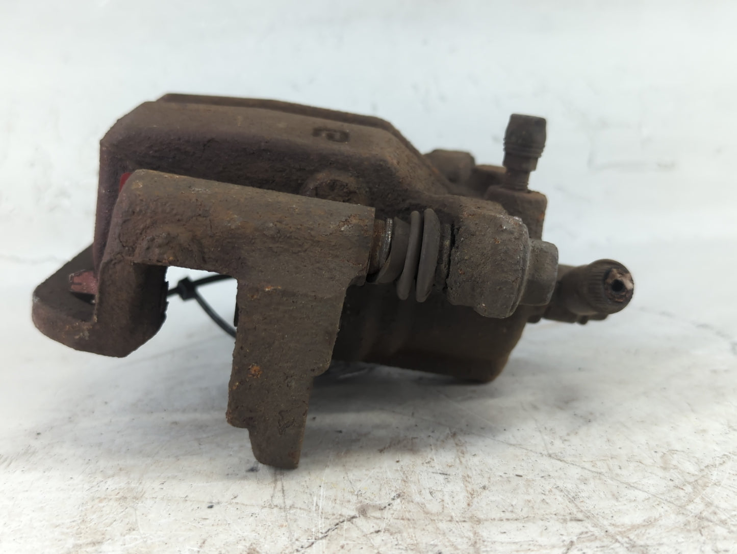 2016-2019 Nissan Rogue Front Passenger Right Brake Caliper - Oemusedautoparts1.com