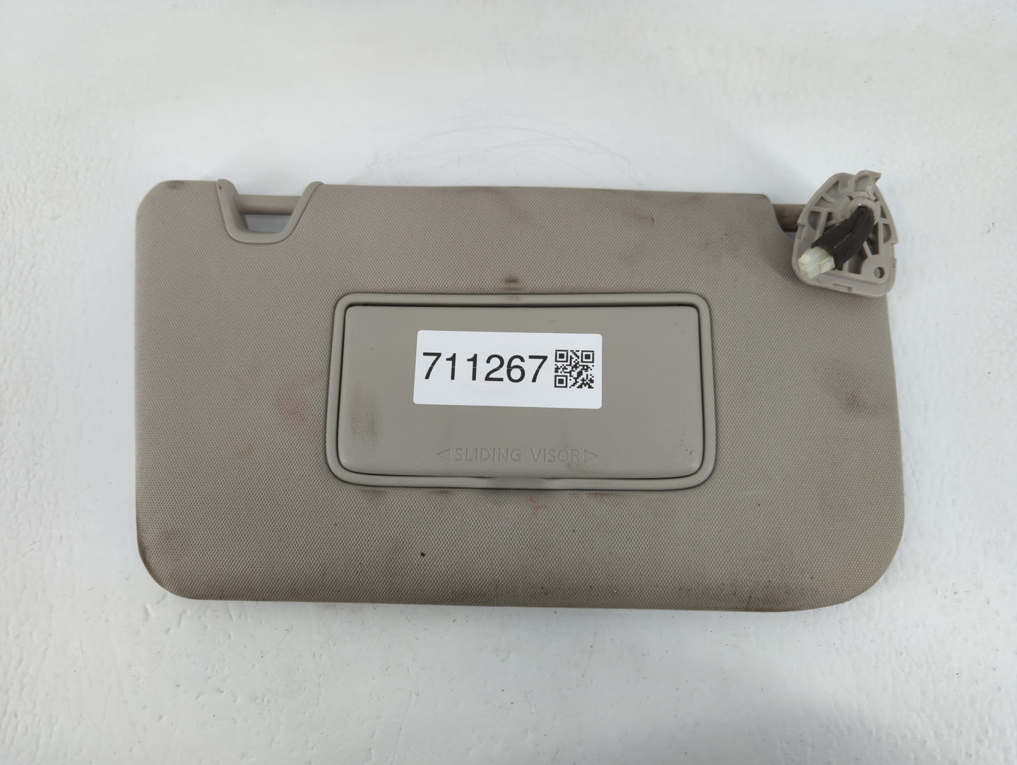 2018-2020 Nissan Rogue Sun Visor Shade Replacement Passenger Right Mirror Fits Fits 2018 2019 2020 OEM Used Auto Parts - Oem