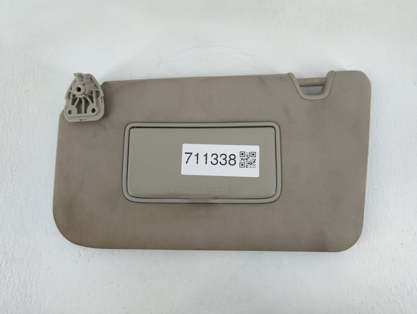 2018-2020 Nissan Rogue Sun Visor Shade Replacement Driver Left Mirror Fits Fits 2018 2019 2020 OEM Used Auto Parts - Oemused