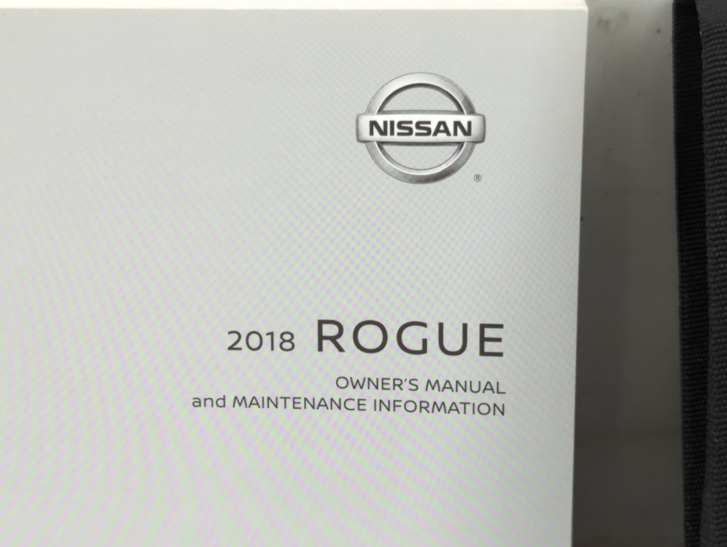2018 Nissan Rogue Owners Manual Book Guide P/N:OM18EA 0T32U0 OEM Used Auto Parts - Oemusedautoparts1.com