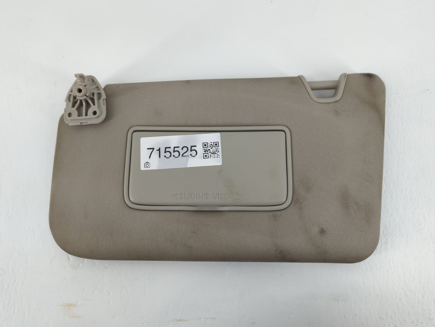 2018-2020 Nissan Rogue Sun Visor Shade Replacement Driver Left Mirror Fits Fits 2018 2019 2020 OEM Used Auto Parts - Oemused
