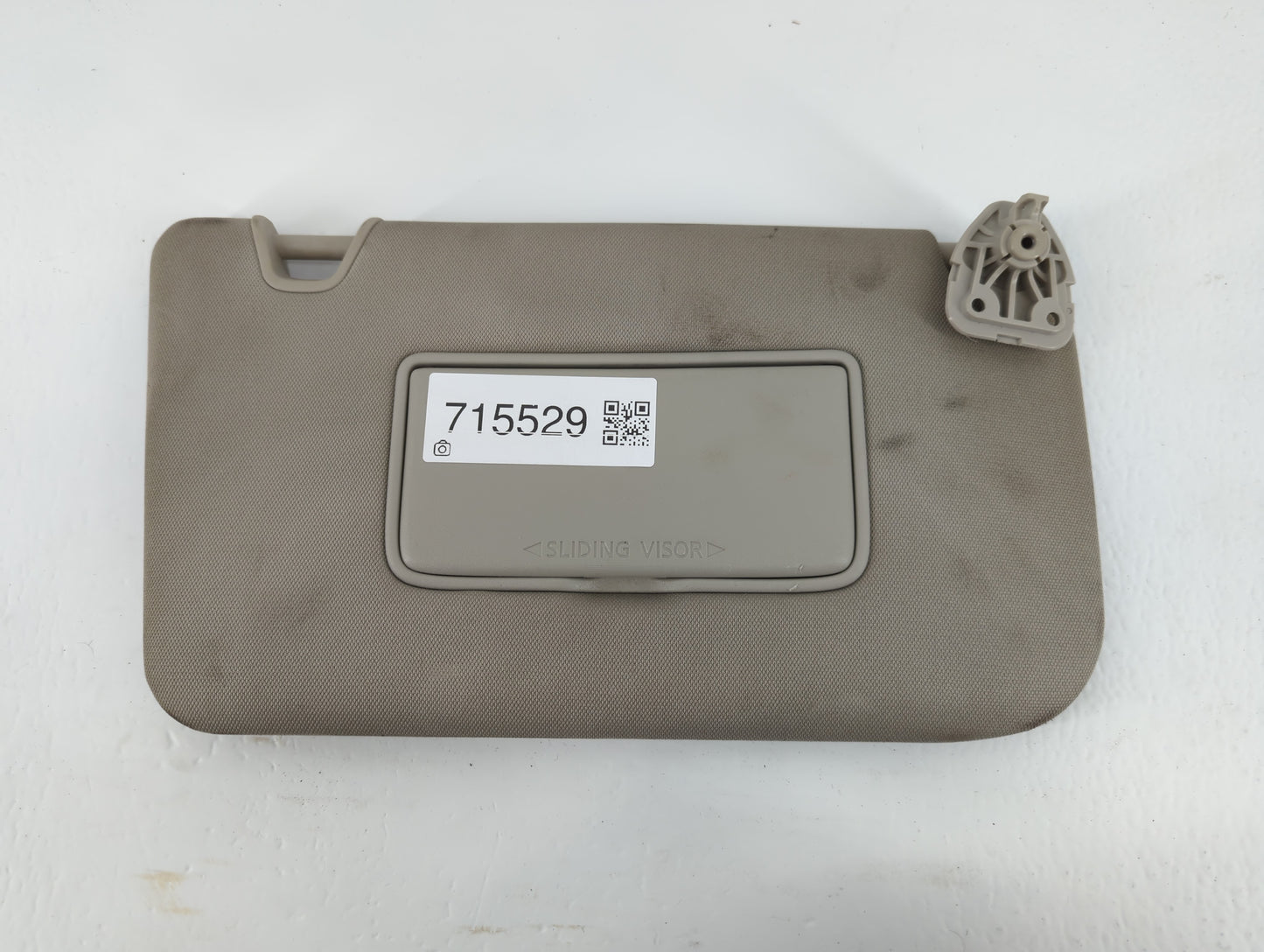 2018-2020 Nissan Rogue Sun Visor Shade Replacement Passenger Right Mirror Fits Fits 2018 2019 2020 OEM Used Auto Parts - Oem