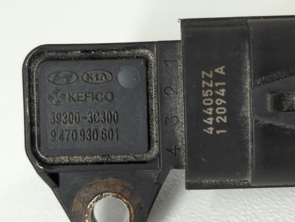 2017-2020 Nissan Rogue Mass Air Flow Meter Maf Sensor - Oemusedautoparts1.com