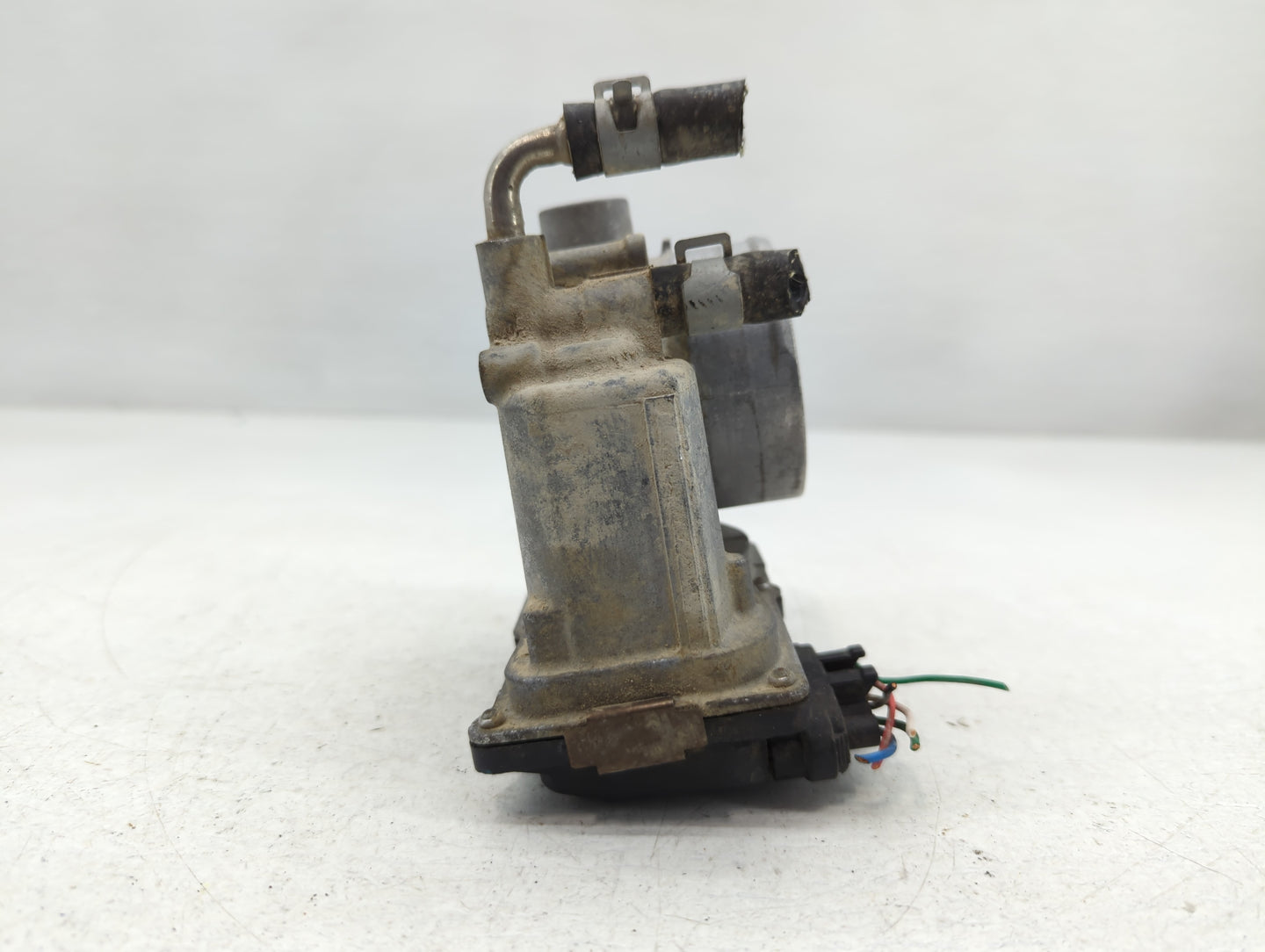 2014-2020 Nissan Rogue Throttle Body P/N:3TA60-01 Fits Fits 2013 2014 2015 2016 2017 2018 2019 2020 OEM Used Auto Parts - Oe