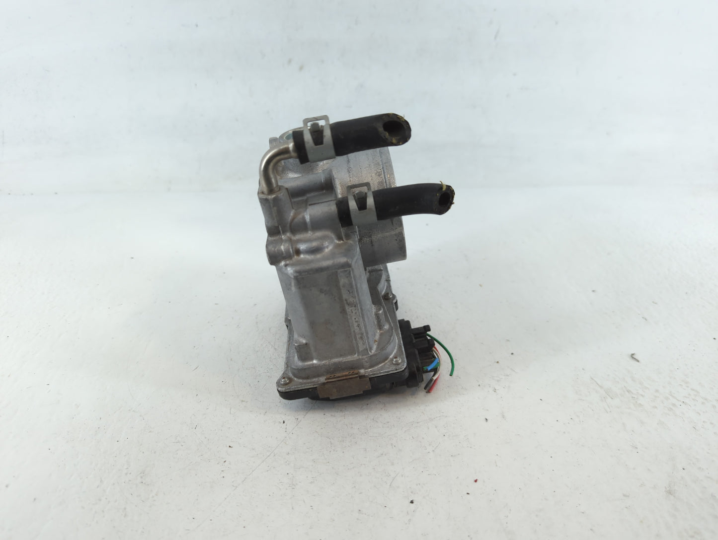 2014-2020 Nissan Rogue Throttle Body P/N:3TA60-01 C Fits Fits 2013 2014 2015 2016 2017 2018 2019 2020 OEM Used Auto Parts - 
