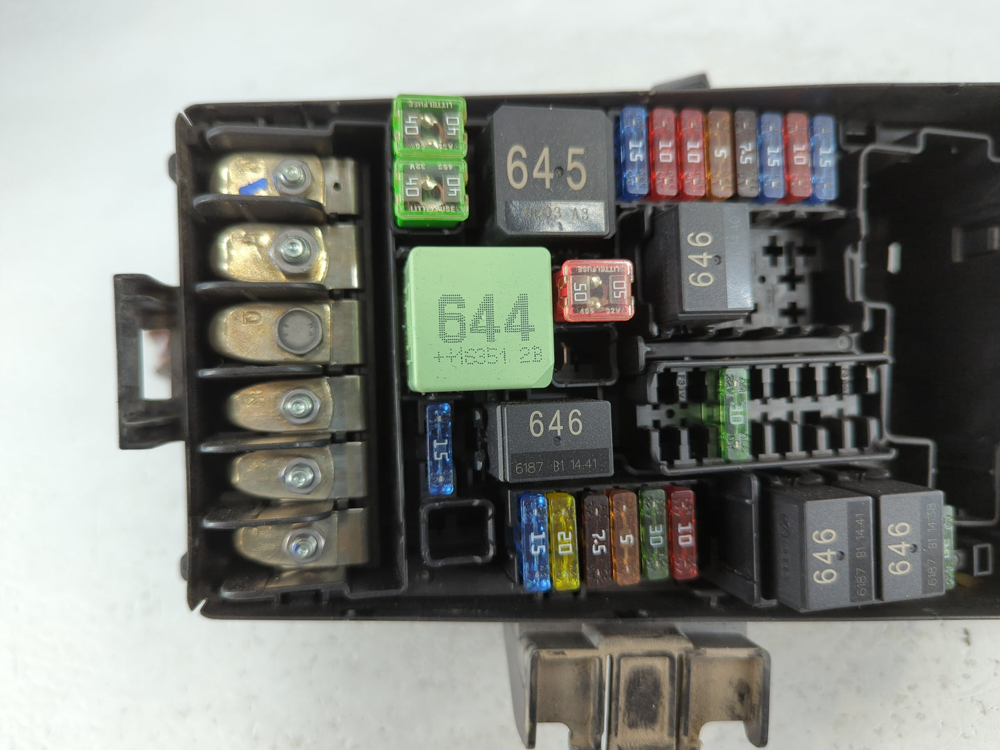 2017-2020 Nissan Rogue Fusebox Fuse Box Panel Relay Module P/N:6351-2835 6351-2832, 5Q0 907 361 C Fits Fits 2017 2018 2019 2