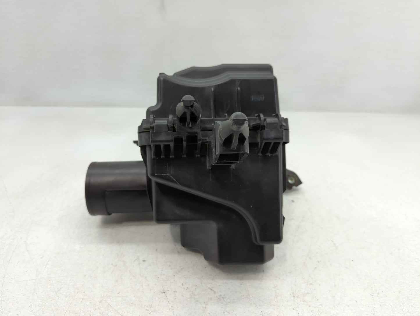 2015-2019 Nissan Rogue Air Cleaner Intake-duct Hose Tube - Oemusedautoparts1.com