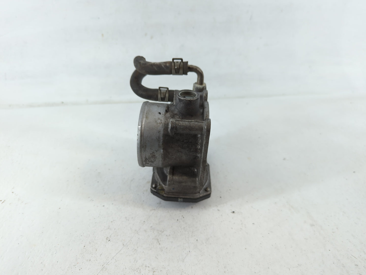 2014-2020 Nissan Rogue Throttle Body P/N:3TA60-01 C Fits Fits 2013 2014 2015 2016 2017 2018 2019 2020 OEM Used Auto Parts - 