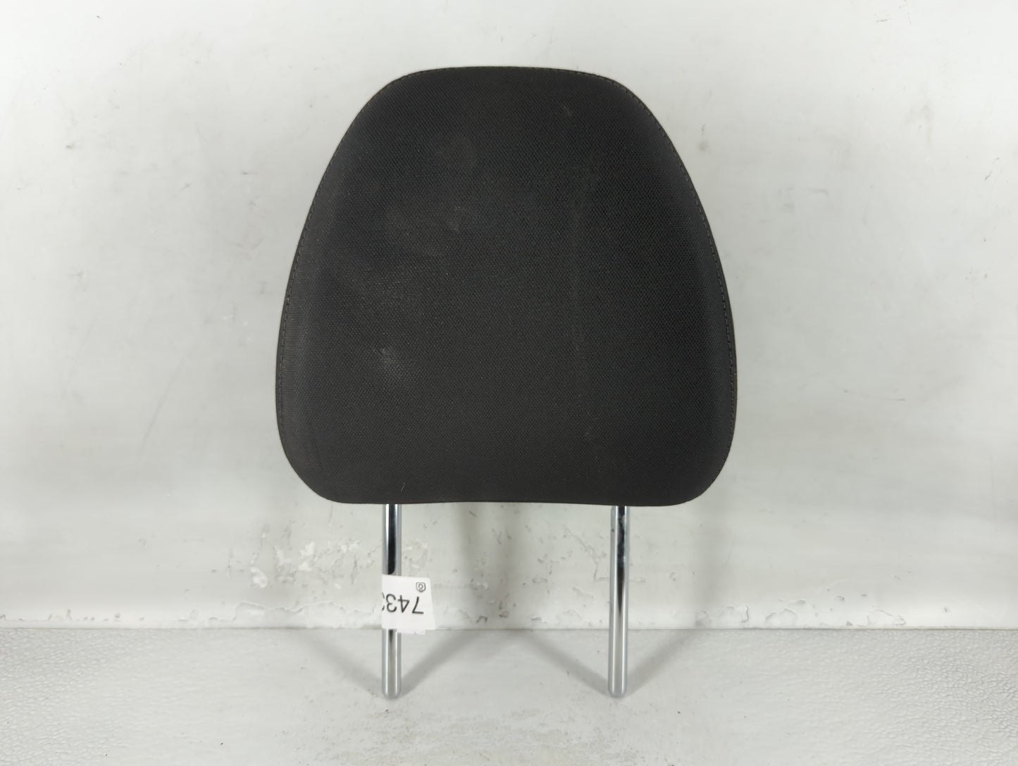 2018 Nissan Rogue Headrest Head Rest Front Driver Passenger Seat Black - Oemusedautoparts1.com