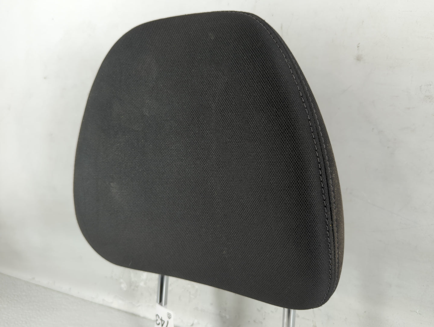 2018 Nissan Rogue Headrest Head Rest Front Driver Passenger Seat Black - Oemusedautoparts1.com