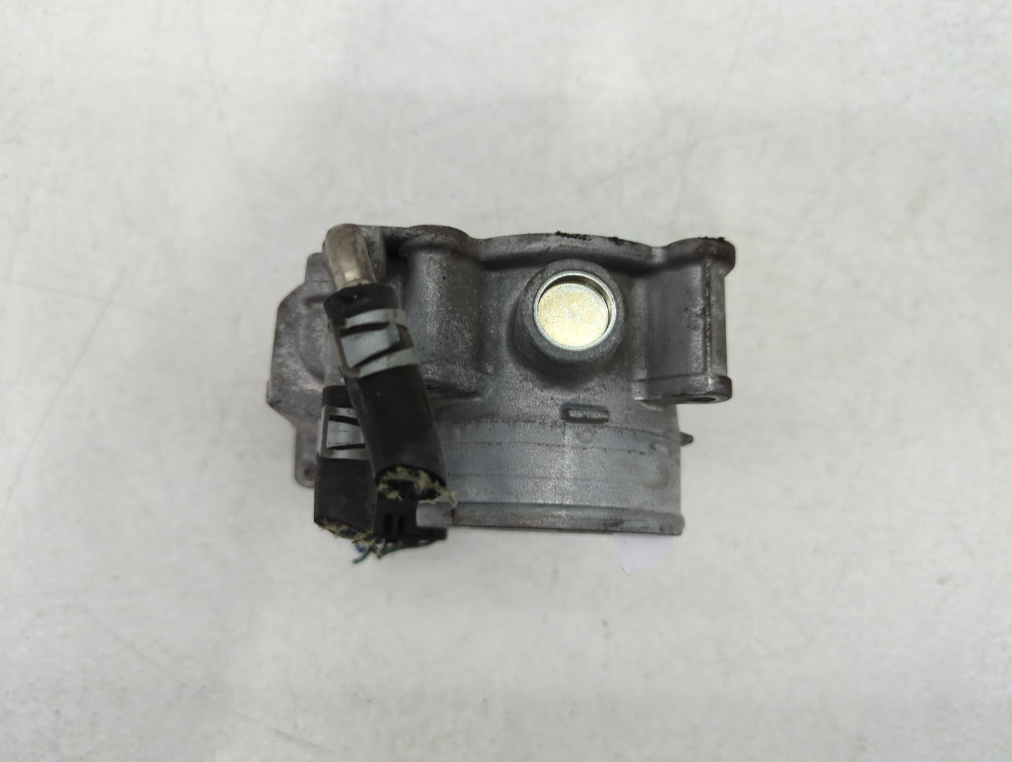 2014-2020 Nissan Rogue Throttle Body P/N:3TA60-01 A Fits Fits 2013 2014 2015 2016 2017 2018 2019 2020 OEM Used Auto Parts - 