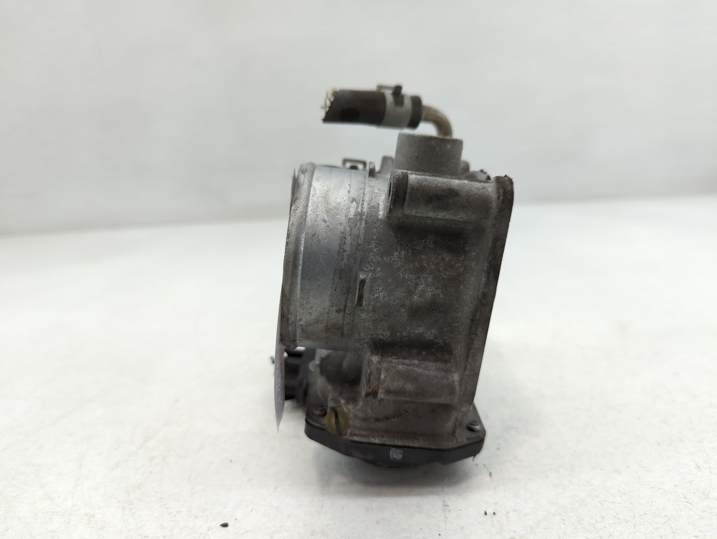 2014-2020 Nissan Rogue Throttle Body P/N:3TA60-01 A Fits Fits 2013 2014 2015 2016 2017 2018 2019 2020 OEM Used Auto Parts - 