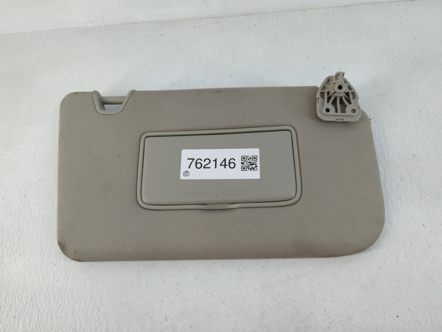 2018 Nissan Rogue Sun Visor Shade Replacement Passenger Right Mirror Fits OEM Used Auto Parts - Oemusedautoparts1.com