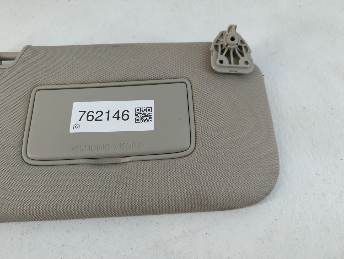 2018 Nissan Rogue Sun Visor Shade Replacement Passenger Right Mirror Fits OEM Used Auto Parts - Oemusedautoparts1.com