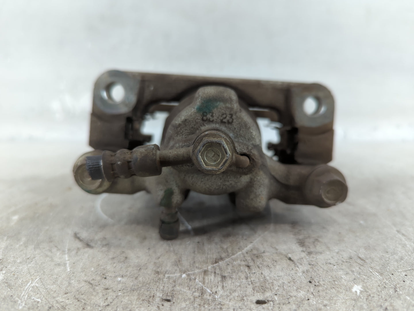 2014-2020 Nissan Rogue Front Passenger Right Brake Caliper - Oemusedautoparts1.com