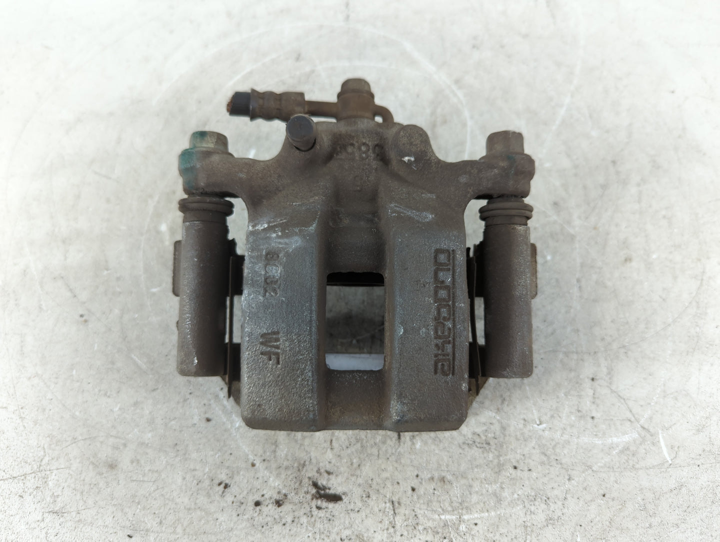 2014-2020 Nissan Rogue Front Passenger Right Brake Caliper - Oemusedautoparts1.com