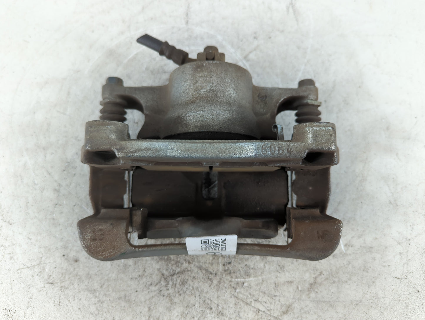 2014-2020 Nissan Rogue Front Passenger Right Brake Caliper - Oemusedautoparts1.com