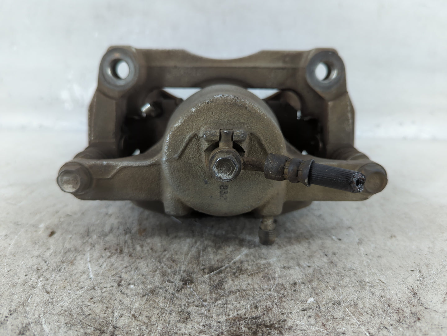 2014-2020 Nissan Rogue Front Passenger Right Brake Caliper - Oemusedautoparts1.com