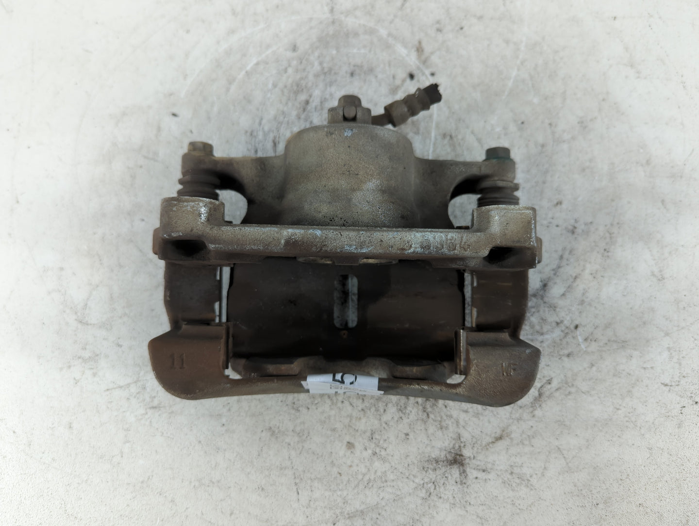 2014-2020 Nissan Rogue Front Driver Left Brake Caliper - Oemusedautoparts1.com