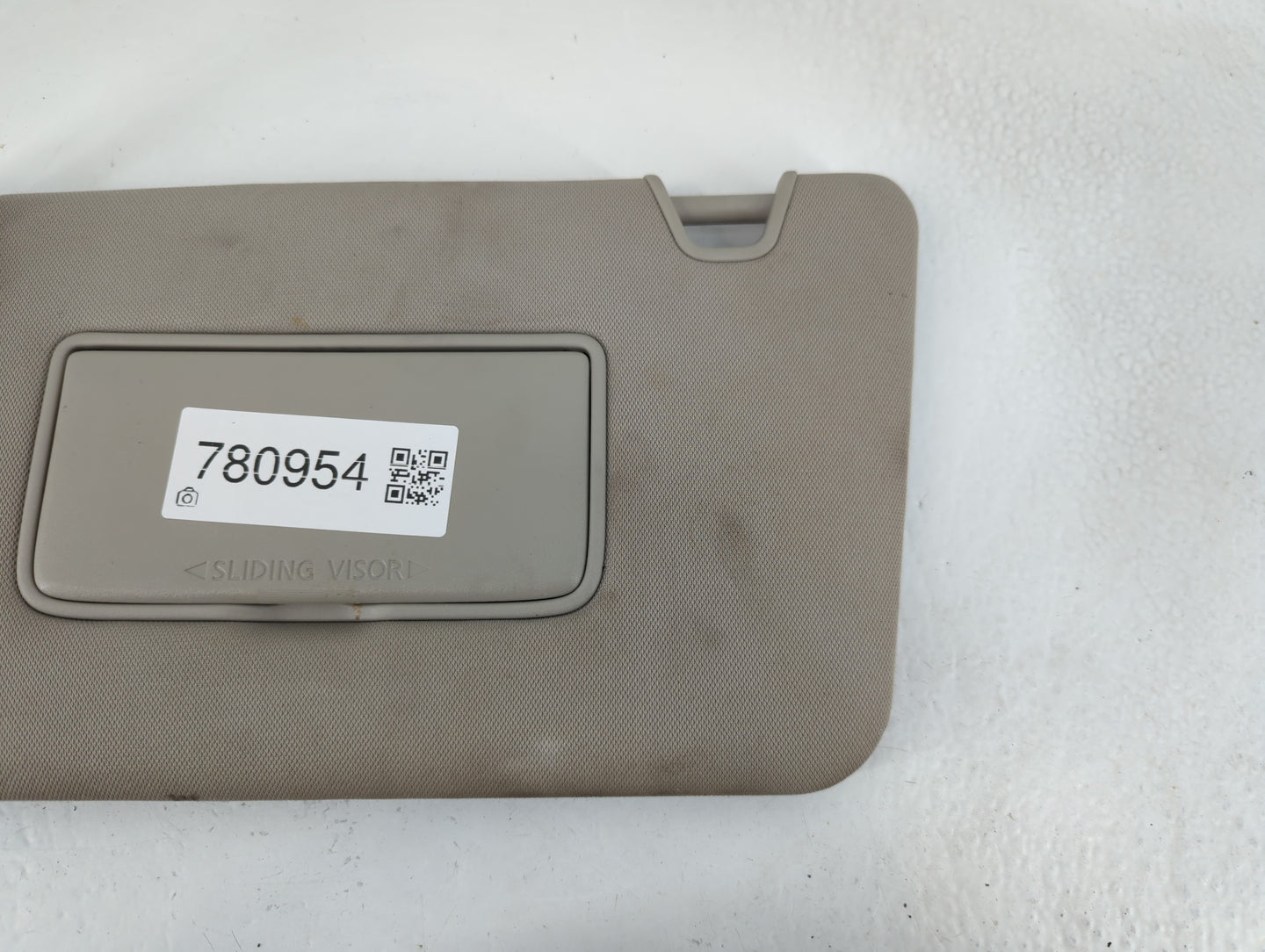 2018-2020 Nissan Rogue Sun Visor Shade Replacement Passenger Right Mirror Fits Fits 2018 2019 2020 OEM Used Auto Parts - Oem