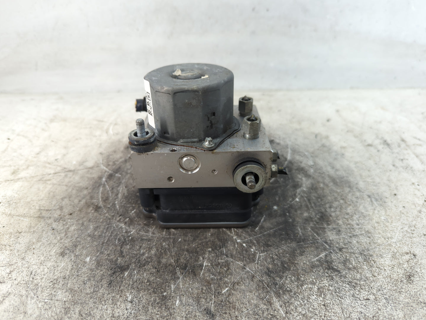 2018-2020 Nissan Rogue ABS Pump Control Module Replacement P/N:47660 9TG4A Fits Fits 2018 2019 2020 OEM Used Auto Parts - Oe
