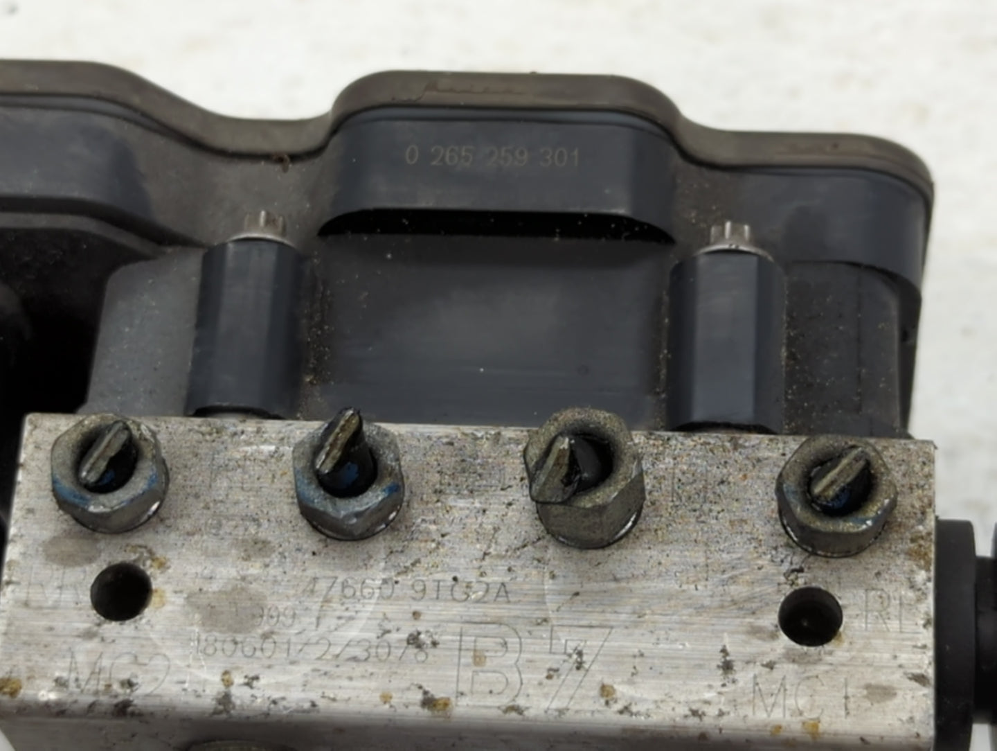 2018-2020 Nissan Rogue ABS Pump Control Module Replacement P/N:47660 9TG2A Fits Fits 2018 2019 2020 OEM Used Auto Parts - Oe