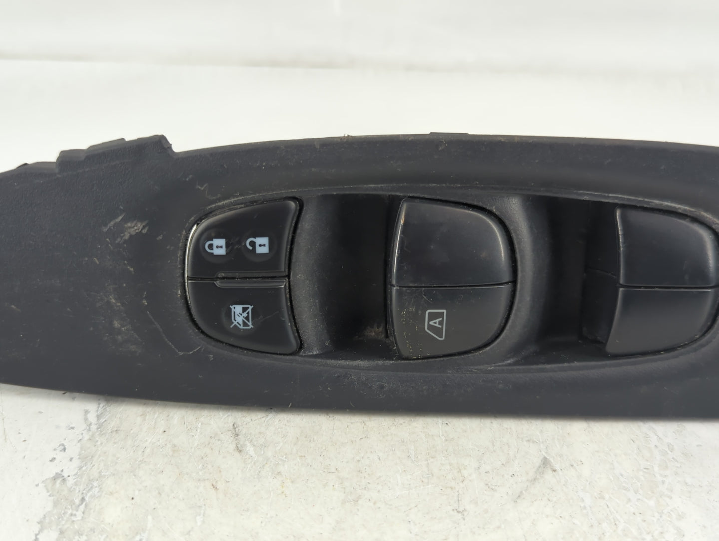 2014-2020 Nissan Rogue Master Power Window Switch Replacement Driver Side Left P/N:25401 4BA5A Fits OEM Used Auto Parts - Oe