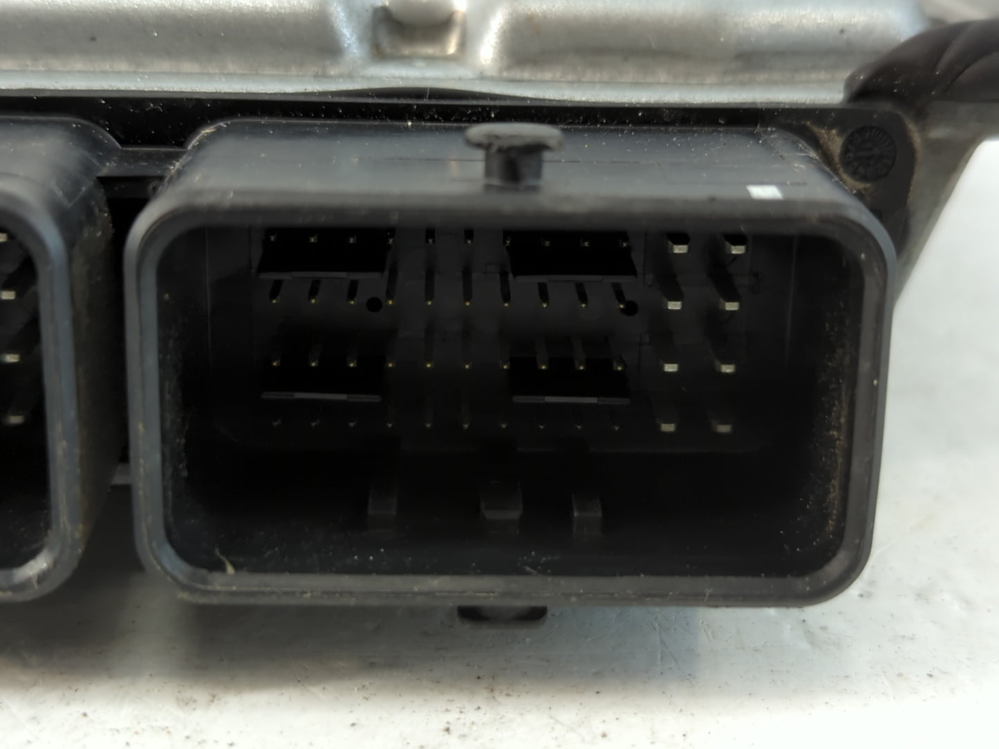 2018-2020 Nissan Rogue PCM Engine Control Computer ECU ECM PCU OEM P/N:NEC024-665 Fits Fits 2018 2019 2020 OEM Used Auto Par
