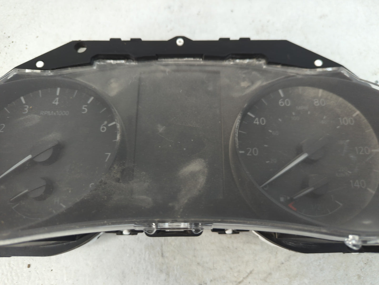 2018 Nissan Rogue Instrument Cluster Speedometer Gauges P/N:248107FH0A Fits OEM Used Auto Parts - Oemusedautoparts1.com