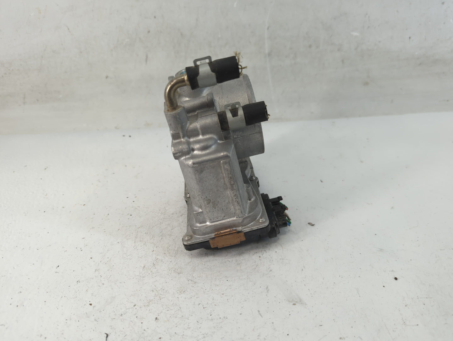 2014-2020 Nissan Rogue Throttle Body P/N:3TA60-01 C Fits Fits 2013 2014 2015 2016 2017 2018 2019 2020 OEM Used Auto Parts - 