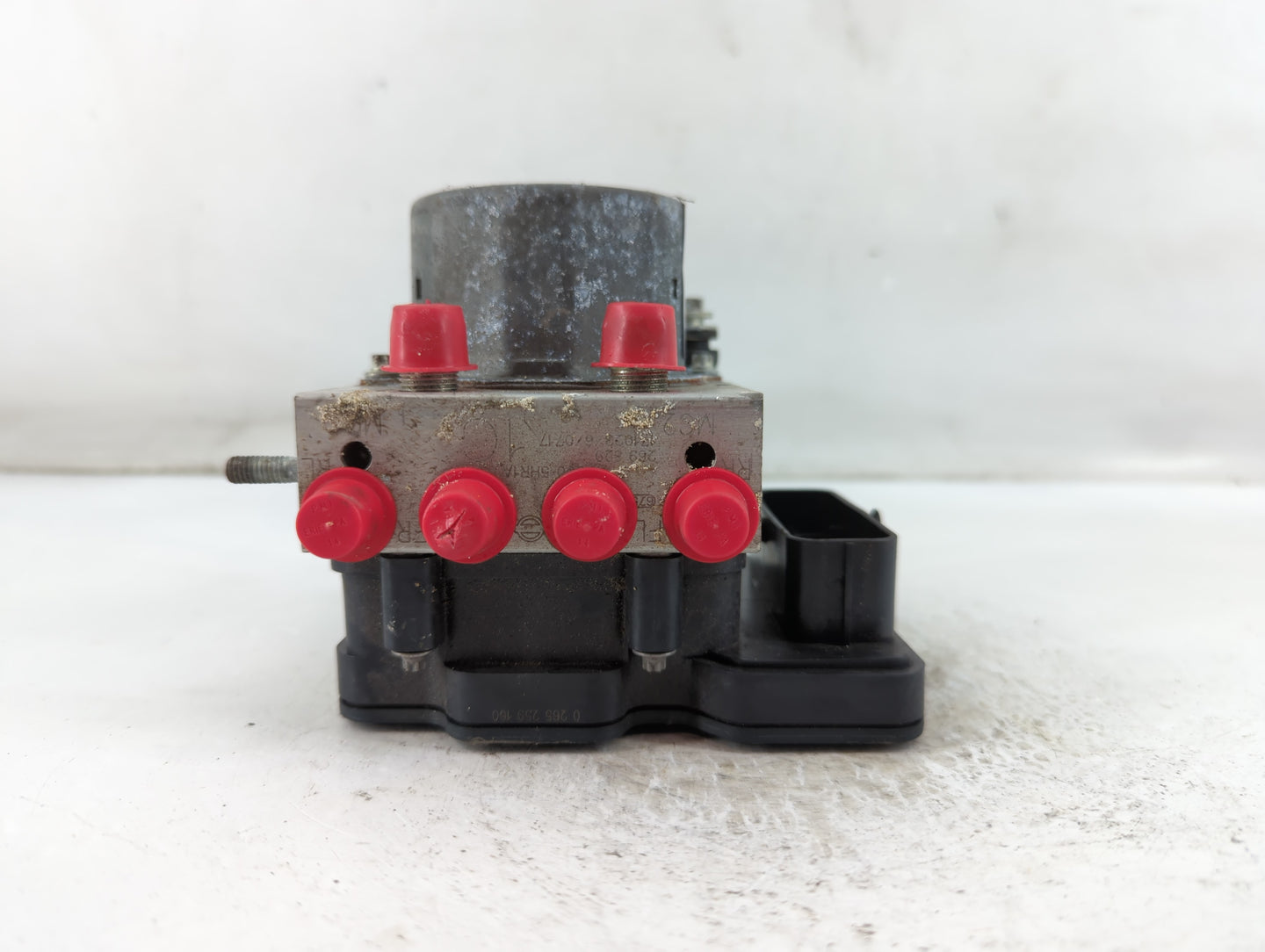 2018 Nissan Rogue ABS Pump Control Module Replacement P/N:269 829 Fits OEM Used Auto Parts - Oemusedautoparts1.com
