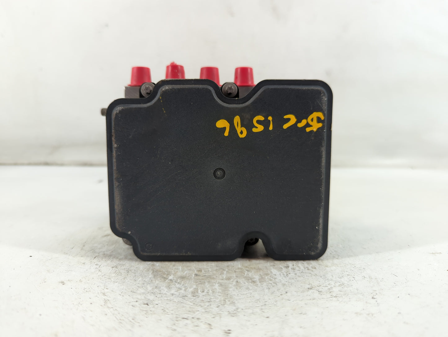 2018 Nissan Rogue ABS Pump Control Module Replacement P/N:269 829 Fits OEM Used Auto Parts - Oemusedautoparts1.com
