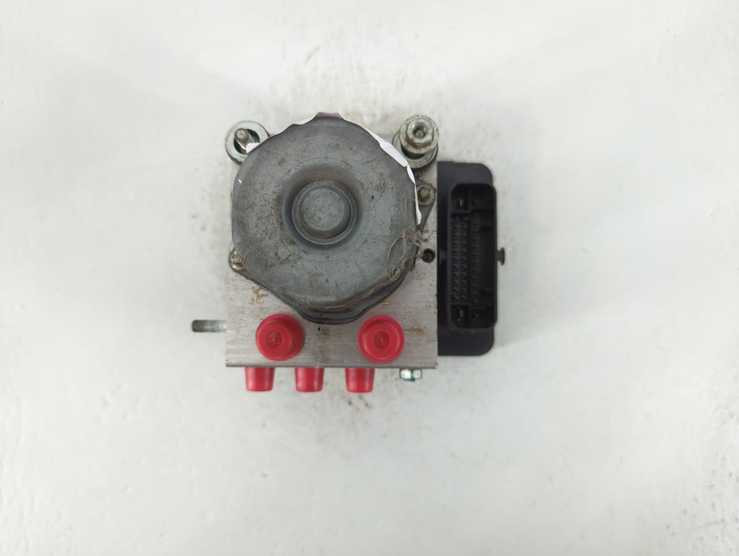 2018 Nissan Rogue ABS Pump Control Module Replacement P/N:269 829 Fits OEM Used Auto Parts - Oemusedautoparts1.com