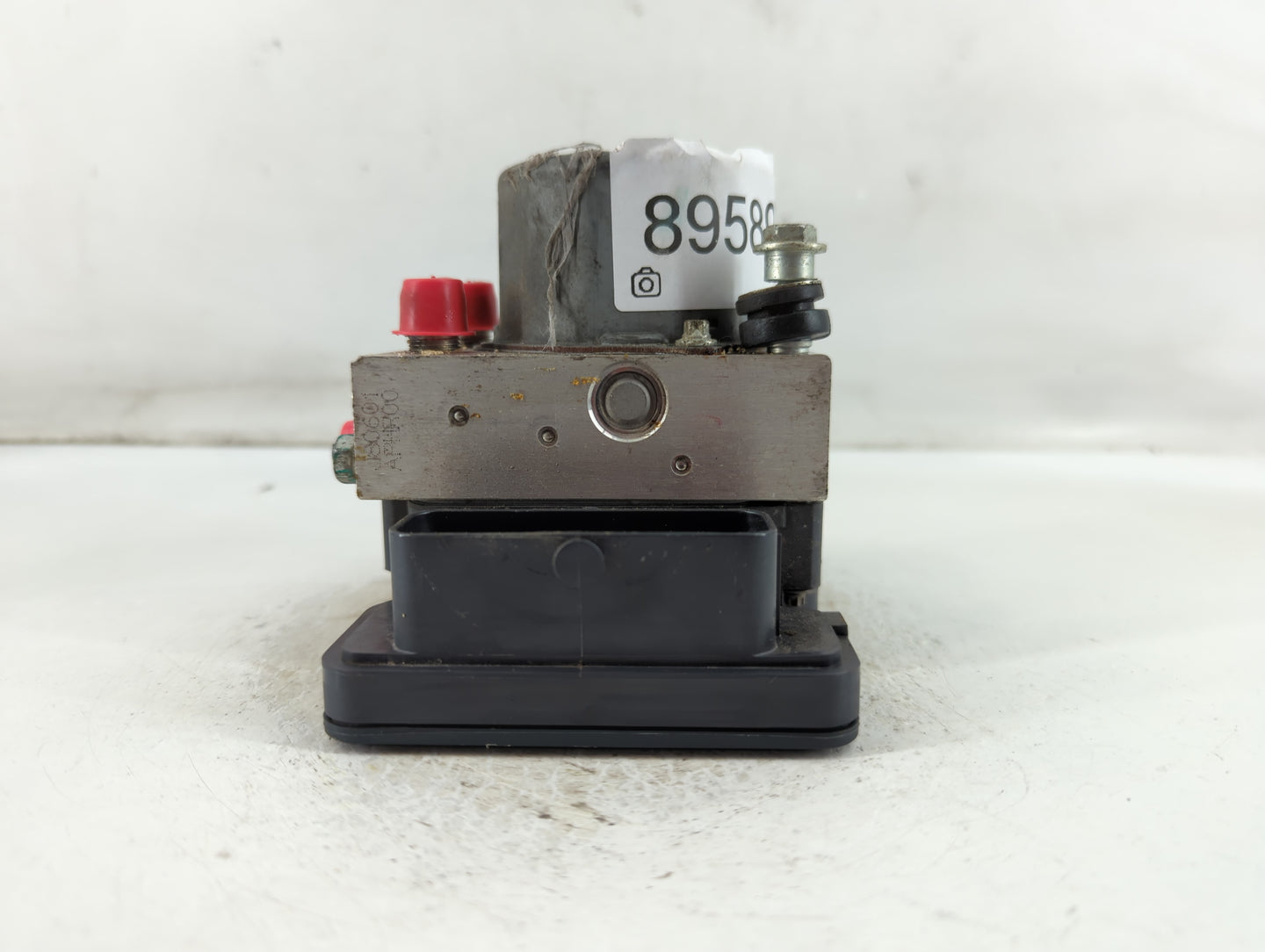 2018 Nissan Rogue ABS Pump Control Module Replacement P/N:269 829 Fits OEM Used Auto Parts - Oemusedautoparts1.com