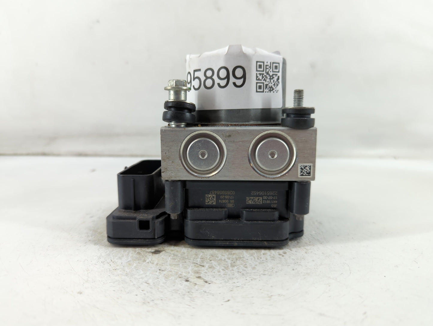2018 Nissan Rogue ABS Pump Control Module Replacement P/N:269 829 Fits OEM Used Auto Parts - Oemusedautoparts1.com