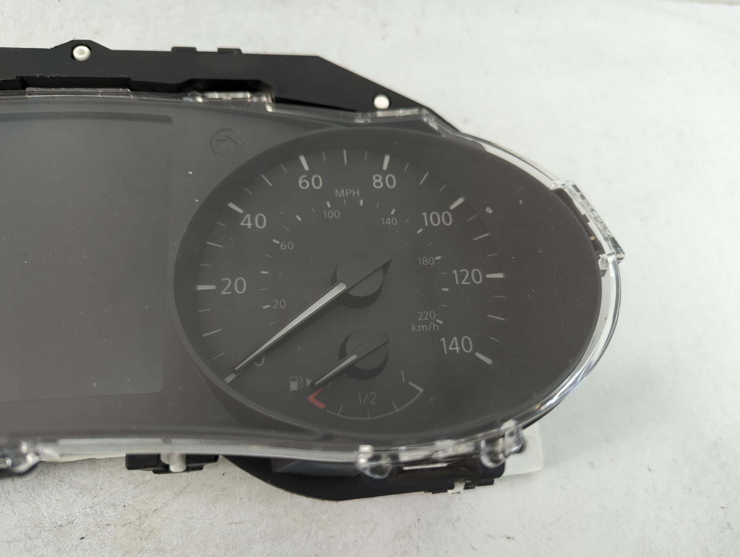 2018 Nissan Rogue Instrument Cluster Speedometer Gauges P/N:248107FH0A Fits OEM Used Auto Parts - Oemusedautoparts1.com