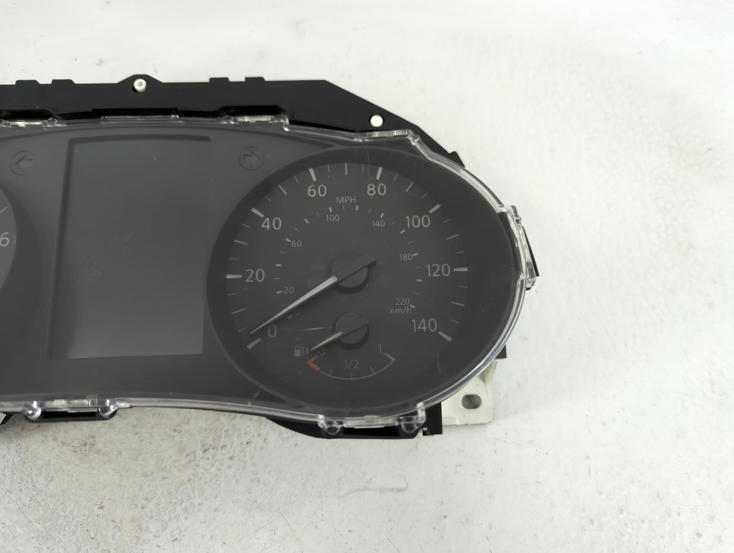 2018 Nissan Rogue Instrument Cluster Speedometer Gauges P/N:5HR0A/L7G8 Fits OEM Used Auto Parts - Oemusedautoparts1.com