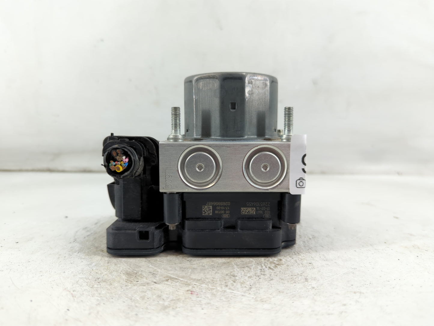 2018 Nissan Rogue ABS Pump Control Module Replacement P/N:47660 5HR1A Fits OEM Used Auto Parts - Oemusedautoparts1.com