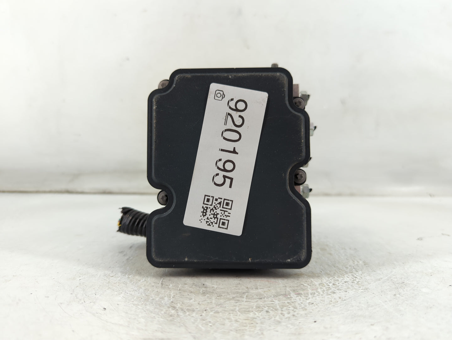 2018-2020 Nissan Rogue ABS Pump Control Module Replacement P/N:47660 9TF2A 269 829, 180225 Fits Fits 2018 2019 2020 OEM Used
