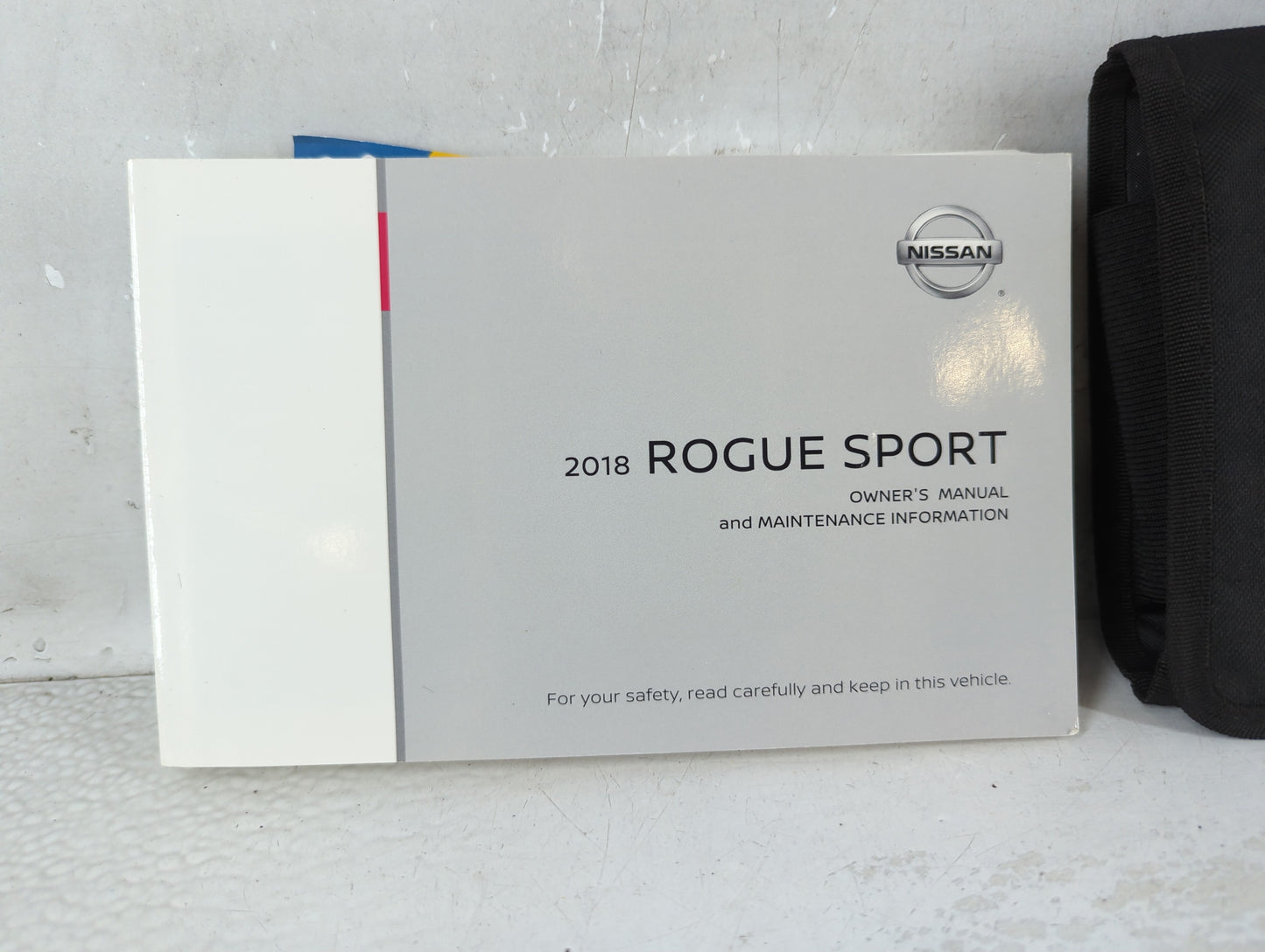 2018 Nissan Rogue Sport Owners Manual Book Guide P/N:OM18E00J11U0 OEM Used Auto Parts - Oemusedautoparts1.com