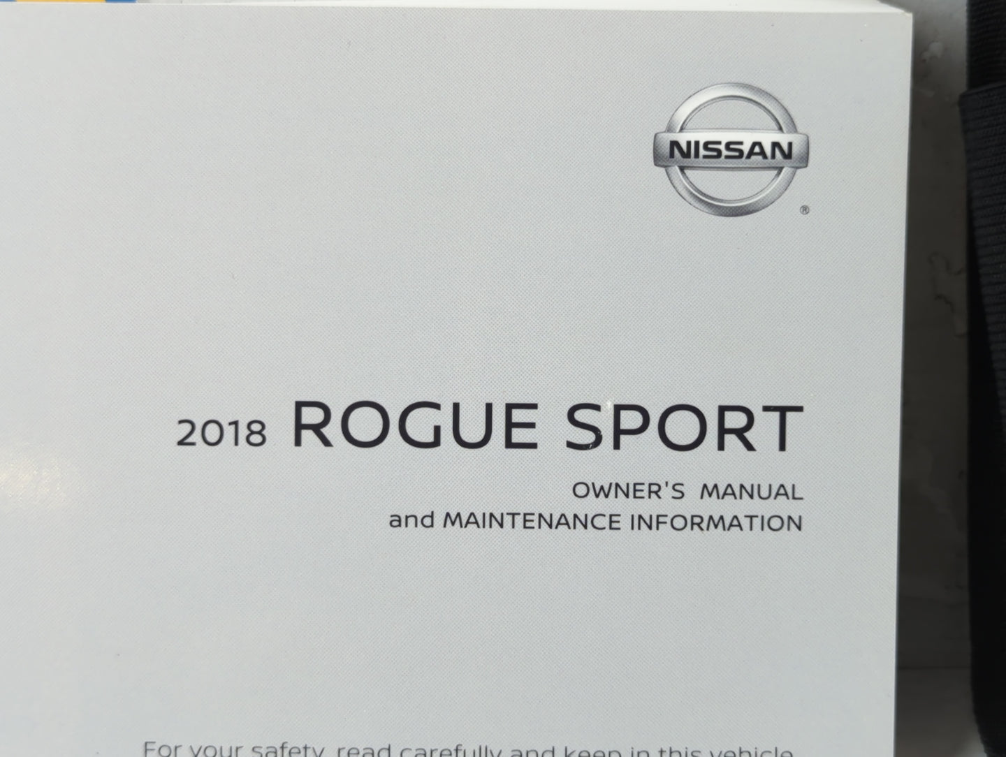 2018 Nissan Rogue Sport Owners Manual Book Guide P/N:OM18E00J11U0 OEM Used Auto Parts - Oemusedautoparts1.com
