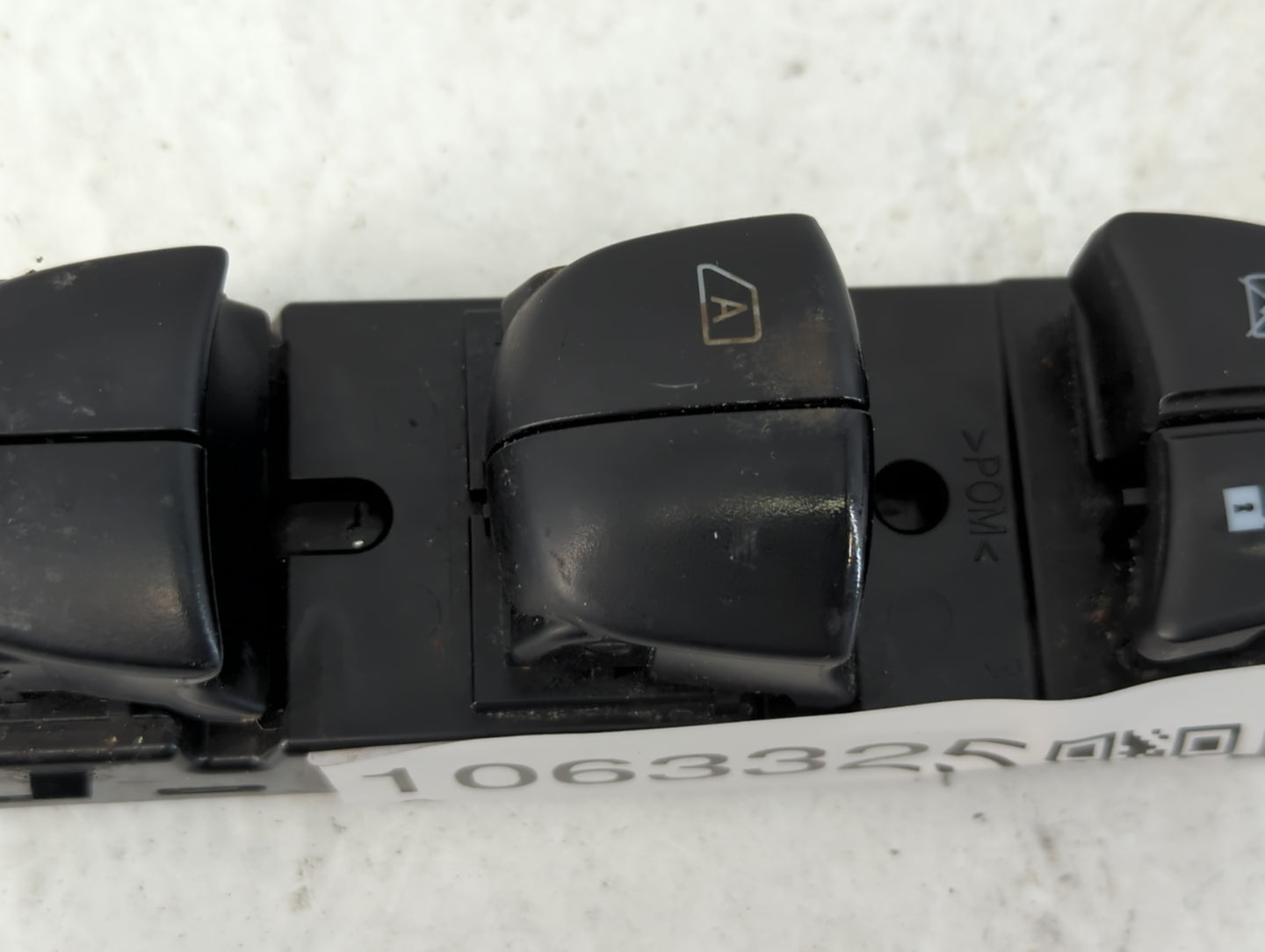 2017-2022 Nissan Rogue Sport Master Power Window Switch Replacement Driver Side Left P/N:25401 6MA0C Fits OEM Used Auto Part