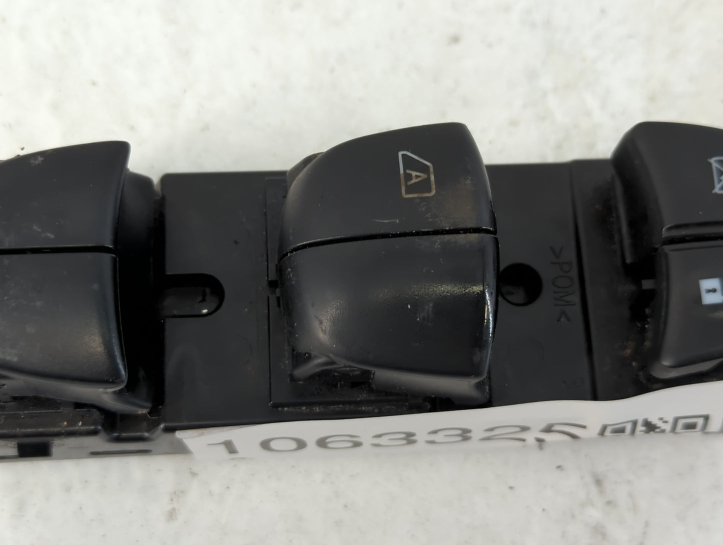 2017-2022 Nissan Rogue Sport Master Power Window Switch Replacement Driver Side Left P/N:25401 6MA0C Fits OEM Used Auto Part