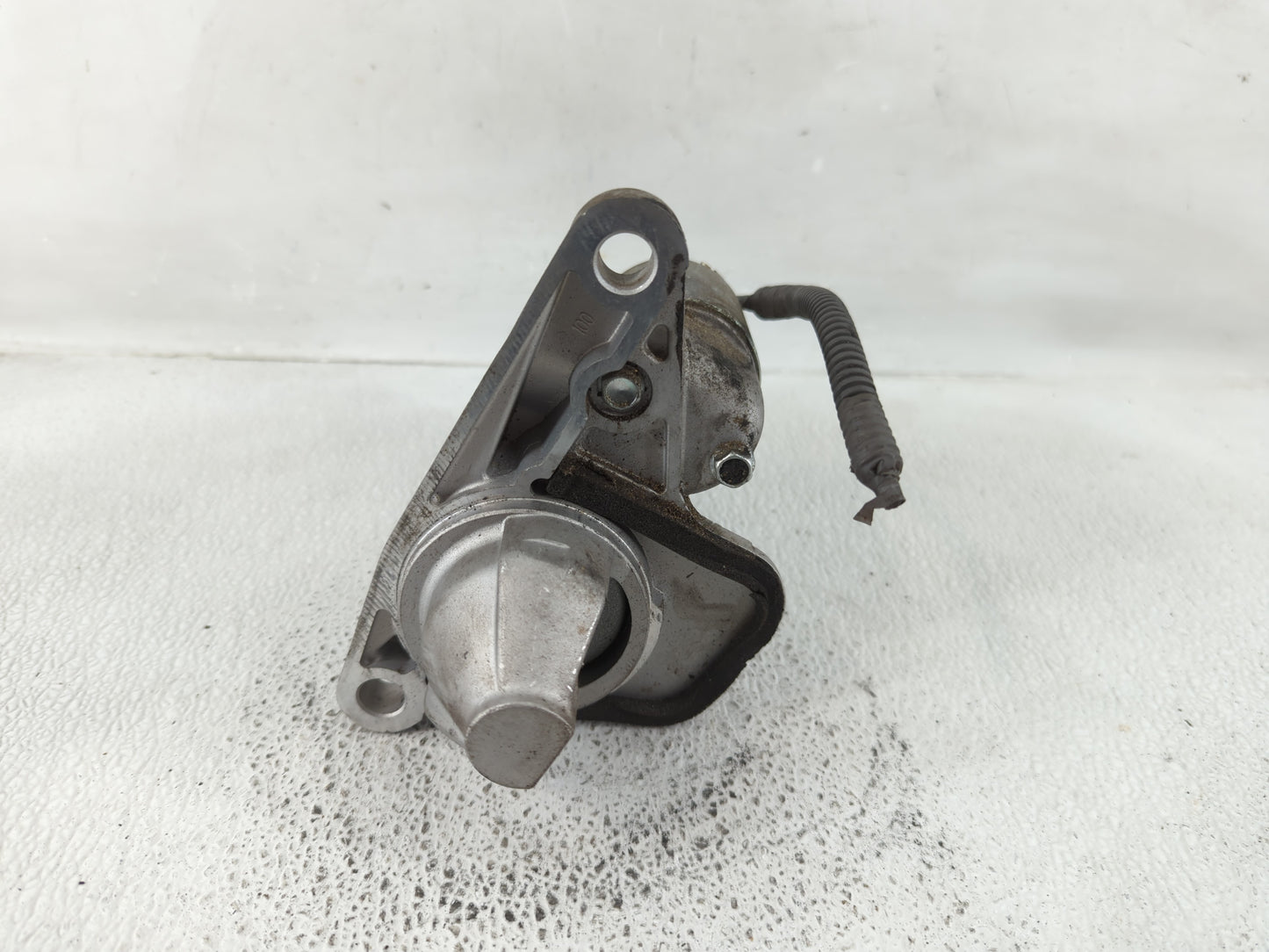 2017-2020 Nissan Rogue Sport Car Starter Motor Solenoid OEM P/N:23300 4BB0B Fits Fits 2017 2018 2019 2020 2021 OEM Used Auto