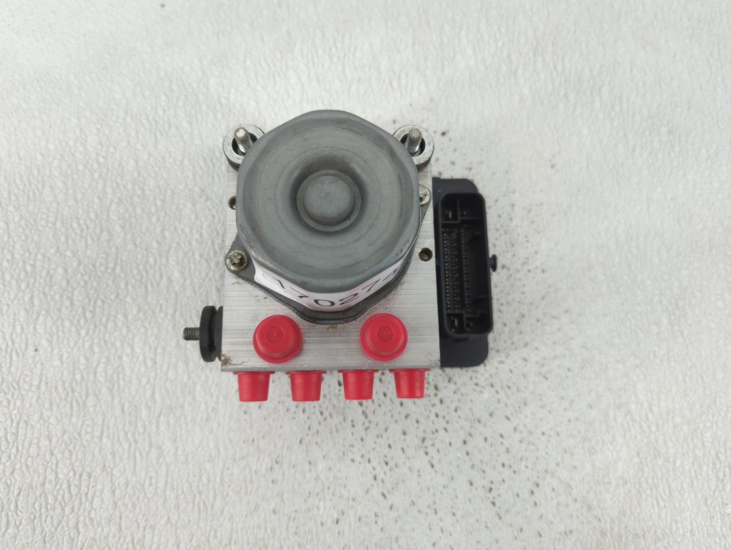 2018 Nissan Rogue Sport ABS Pump Control Module Replacement P/N:47660 6MA2A Fits OEM Used Auto Parts - Oemusedautoparts1.com