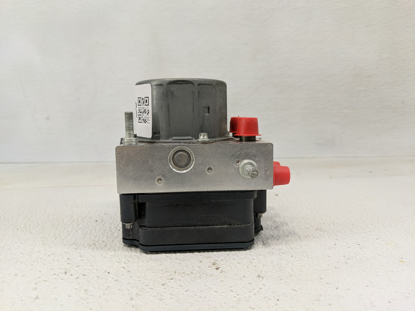 2018 Nissan Rogue Sport ABS Pump Control Module Replacement P/N:47660 6MA2A Fits OEM Used Auto Parts - Oemusedautoparts1.com